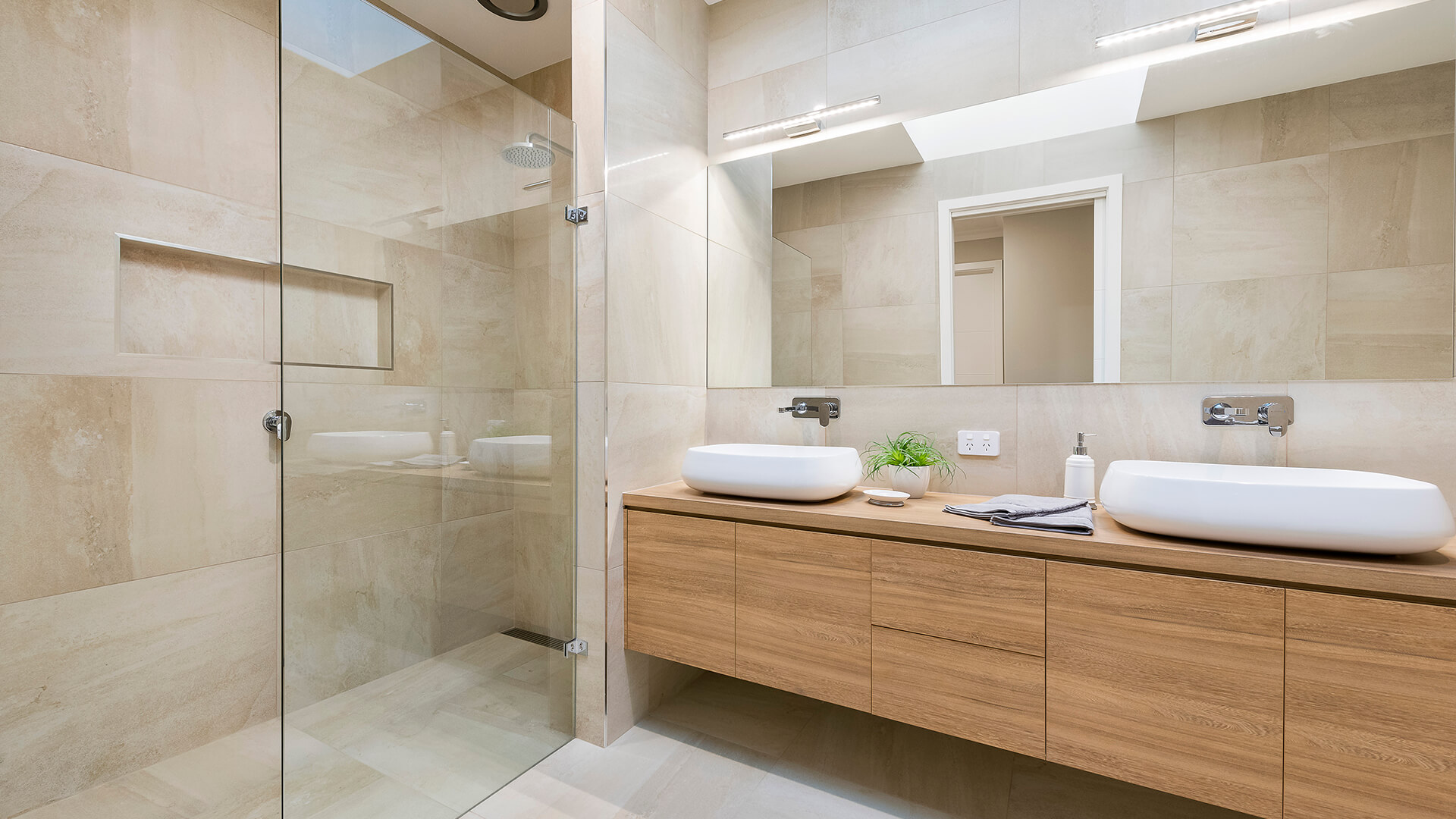 Master Ensuite